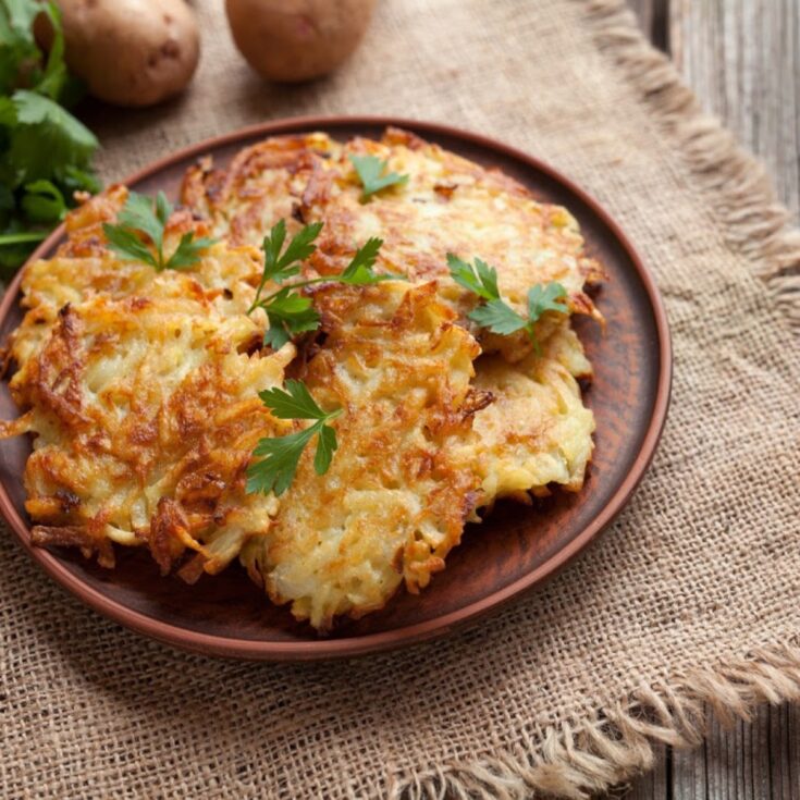 Delicous & Classic Potato Pancakes [Latkes] Recipe!